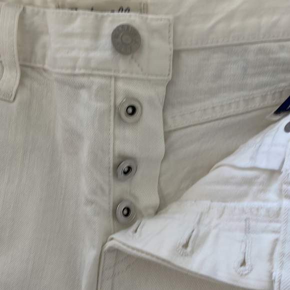 Madewell white denim boyshorts - Picture 2 of 7